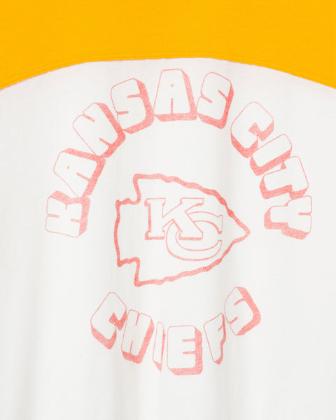 Starter White Women's Kansas City Chiefs Short Sleeve Crew Neck Shirt